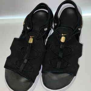 Nike Air Max Koko Women’s Sandals Size 12 New Without Tags/Box